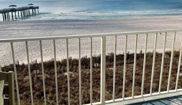 EMERALD SKYE - BEAUTIFUL GULF FRONT CONDO & CLOSE TO EVERYTHING IN ORANGE BEACH!