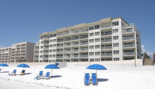 Emerald Towers West by Southern Vacation Rentals