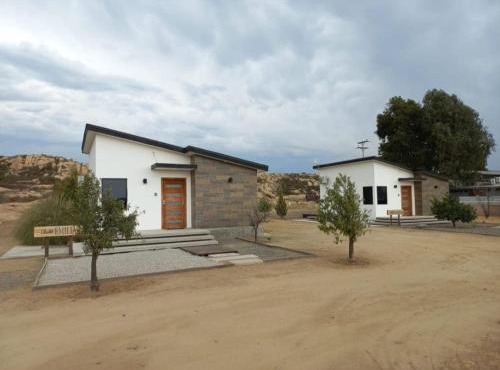 Emilia Cozy Hideaway