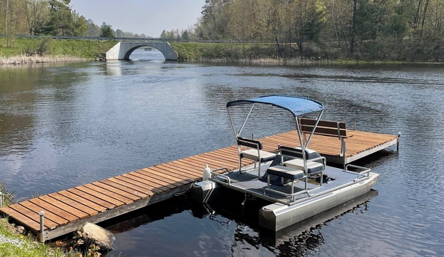 Emily Channel Cabin on the water with ATV trail access from your doorstep!