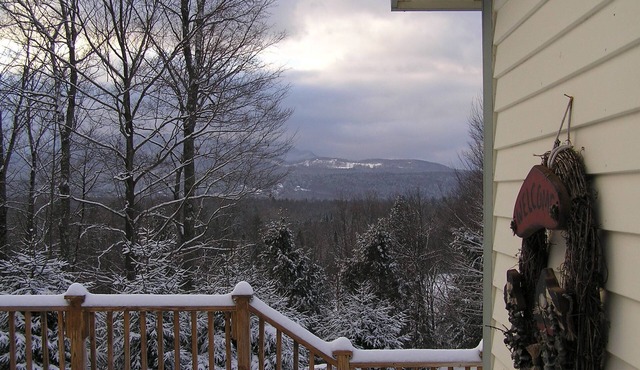 Emily's Inn a Beautiful Private Setting with Pretty Mountain Views