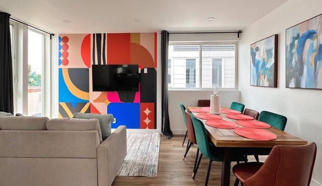 Eminent and Notable 4B/2.5B Residence