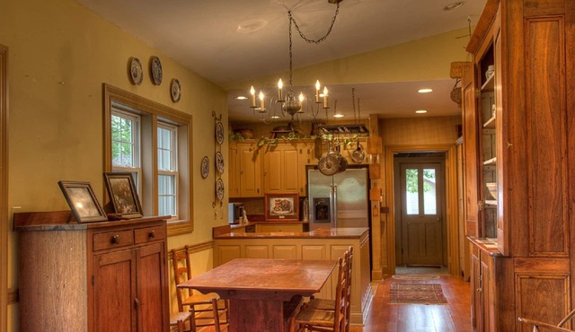 Emma's Bed and Breakfast