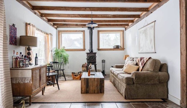 Emory Brook Lodge - Streamside Living