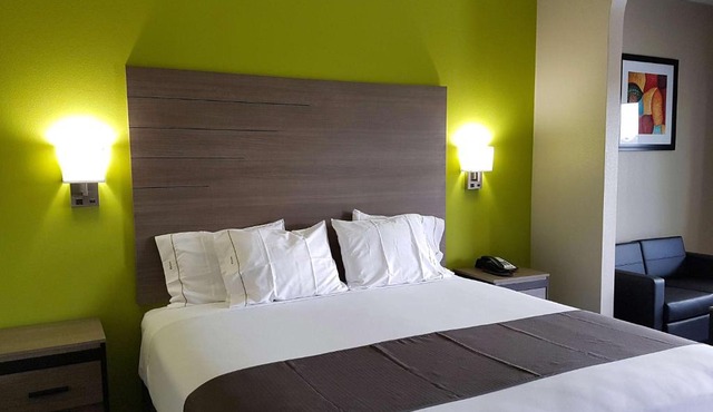 Empire Inn Cypress