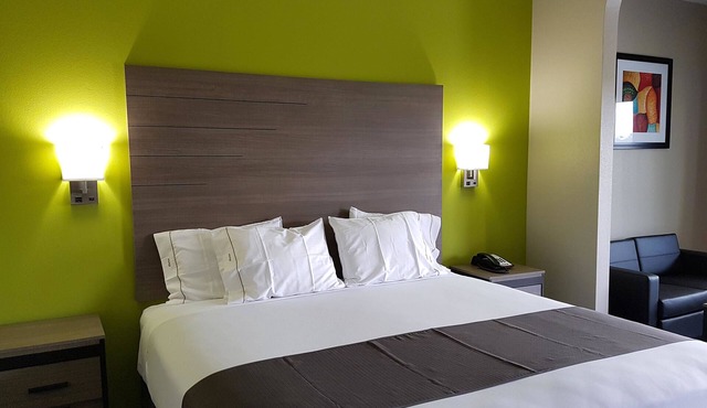 Empire Inn Cypress