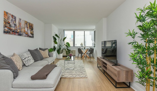 Empire State Two Bedroom Penthouse