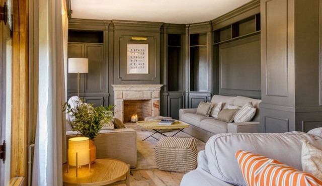 Emporda Apartment.