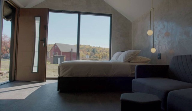 Emrose Luxury Cabins 10