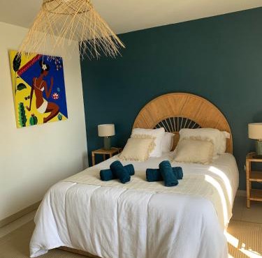 en baie du mont saint Miche Proche bord de mer