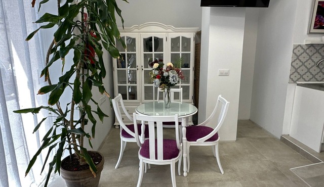!En el Corazón de Cáceres! Un Apartamento Ideal Para Parejas o Familias