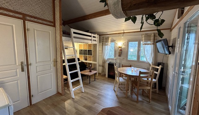 En Toute Quiétude, Entre le lac du Causse et la Forêt, Venez Vous Reposer