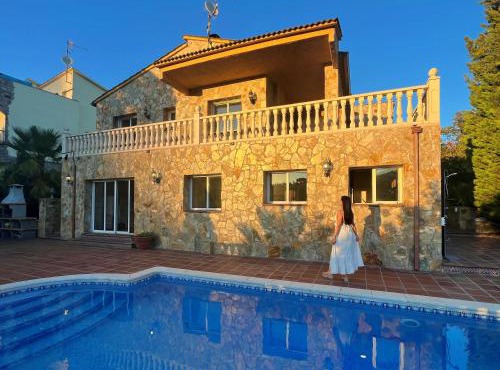 Encantadora casa rustica con piscina privada