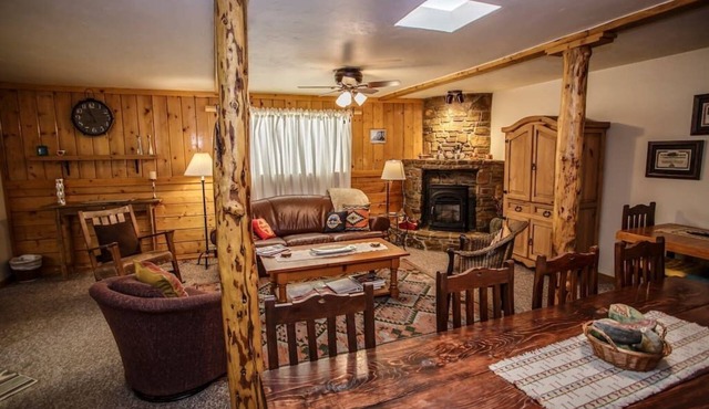 Encanto Lodge - Downtown Chama 2 Bedroom
