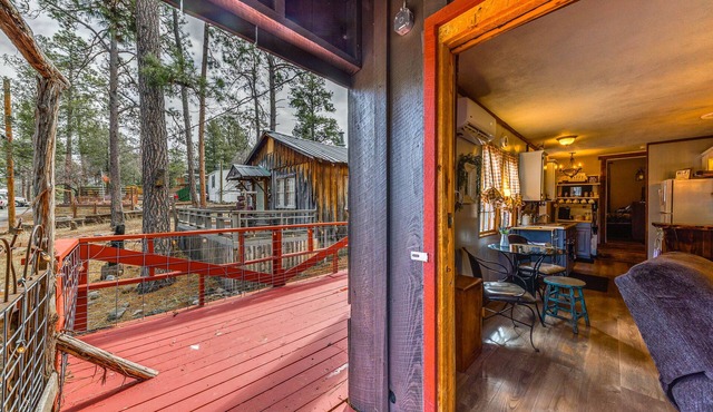 'enchanted Antler' Ruidoso Cabin: 3 Mi to Skiing
