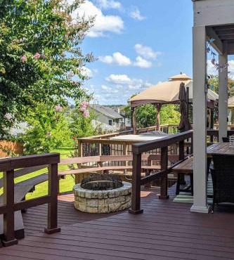 Enchanted April Lake House 3 Bed 2 Bath