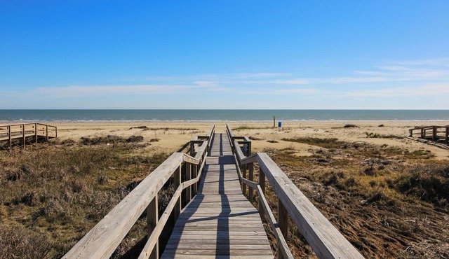 Enchanted Beachfront by Ryson Vacation Rentals