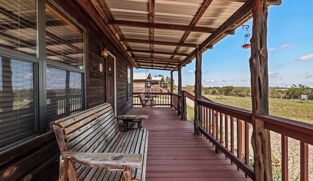 Enchanted Rockview Cabin 2 | King bed