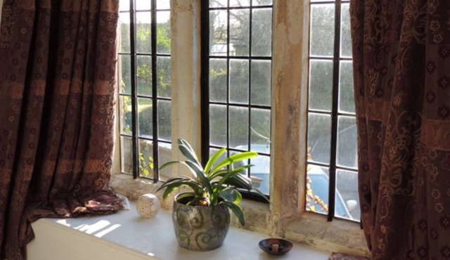 Enchanting 16th century manor house