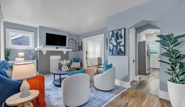 Enchanting 3BR with Yard | Patio
