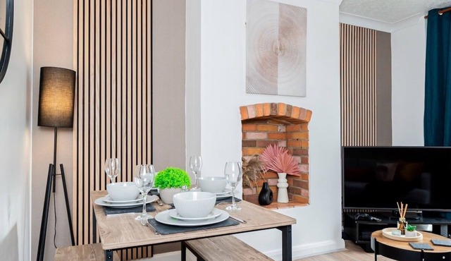 Enchanting 4 spacious bedrooms with 8 beds