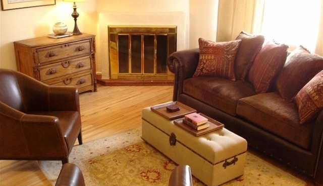 Enchanting and Stylish Southwestern 4BR Home