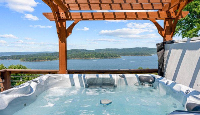 Enchanting Cottage with Sweeping Lake Views, Golden Sunsets, Hot Tub, Nature Trail & Dog-Friendly