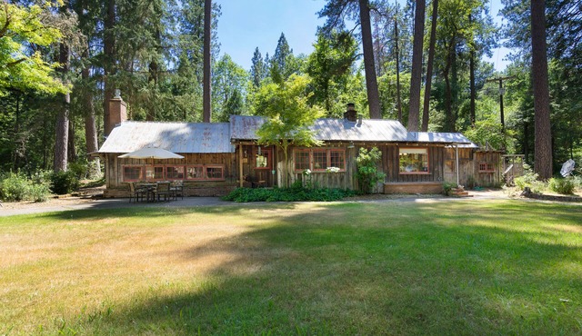 Enchanting Creekside Property Nestled in Wine Country