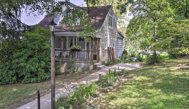 Enchanting Family House w/Balcony < 3 Mi to WVU!