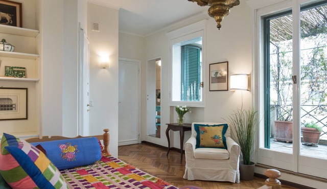 Enchanting flat x 3 with terrace Duomo & Fashion Design District