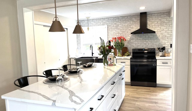 Enchanting Garden home, Cozy yet spacious.