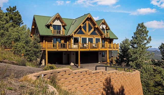 Enchanting Morrison Home with Views and Wifi