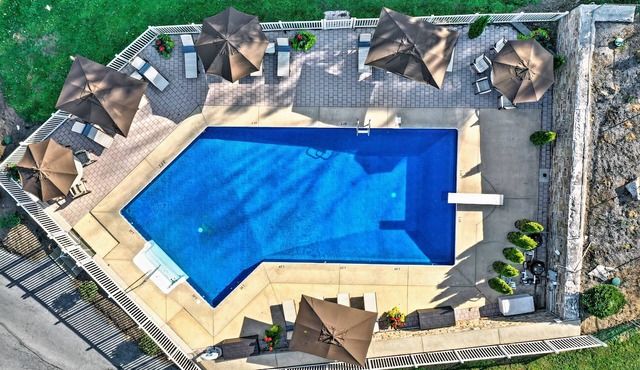 Endless Family Fun @ Private LUX Retreat Sleeps 25