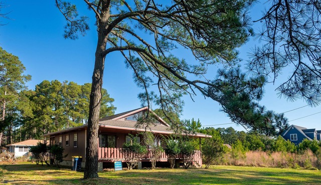 Endless Summer | 4BR Near Beach, One-Level Living, Screened Porch, Kayak Launch & Pet Friendly