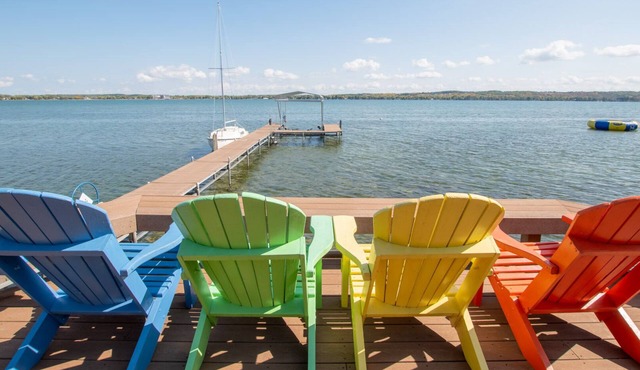 Endless Summer: "Canandaigua Lake Luxury Rental!"