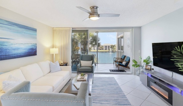 Endless Summer,Jupiter Walk to Beach & Restaurants!