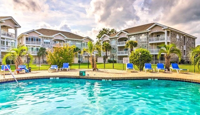 Endless Summer Updated Condo at Magnolia Place - Pool & Golf Course Views!