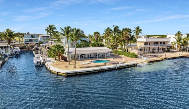Endless views in Key Largo. freshly remodeled