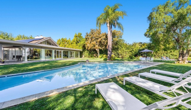 Endless Vistas | 7BR Luxury Escape w/Pool & Spa