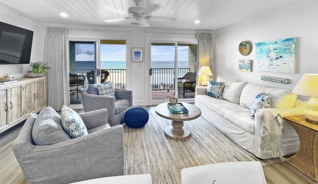 "Endless Waves-208" | Beachfront | Stunning Beach Views | Bike to Seaside