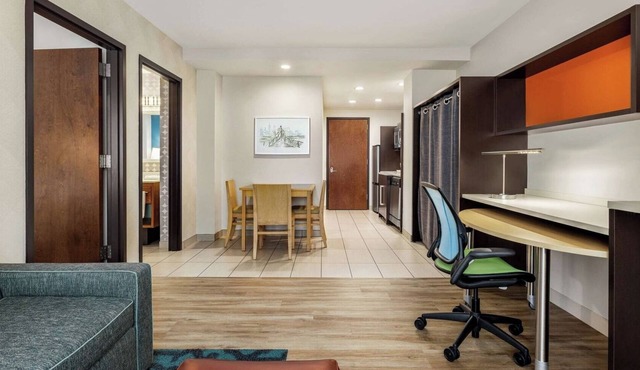 Energizing 1-Bedroom King Suite w/Modern Furnishings & a Spacious Relaxing Area