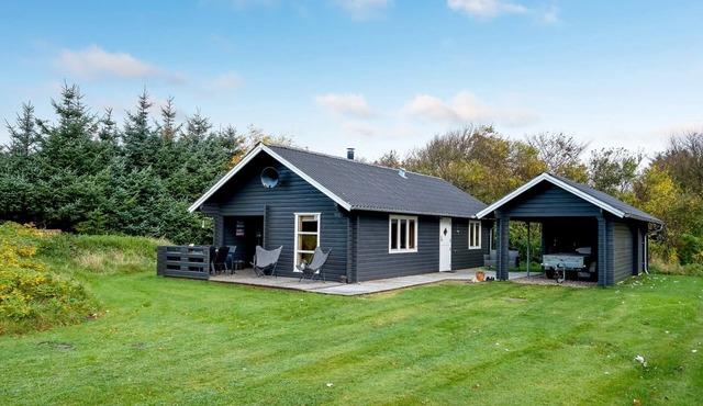 "Engeline" - 300m to the fjord by Interhome