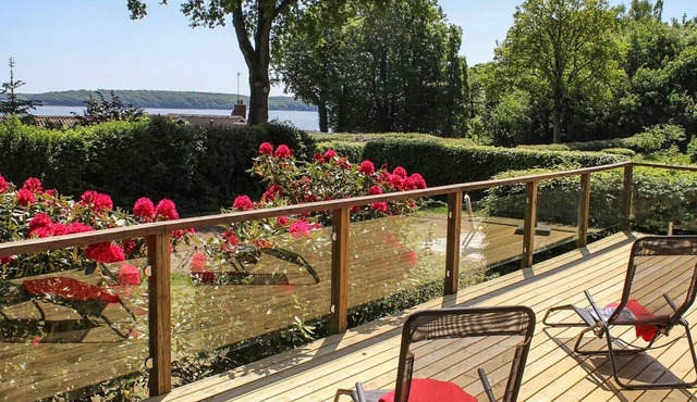 "Engelke" - 150m from the sea by Interhome