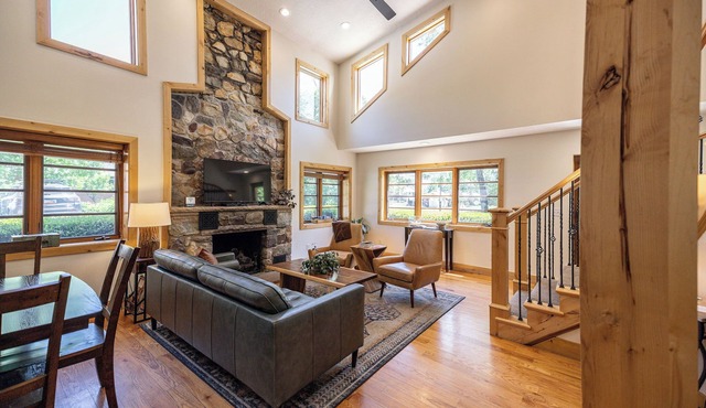 Engen Hus Bed and Breakfast