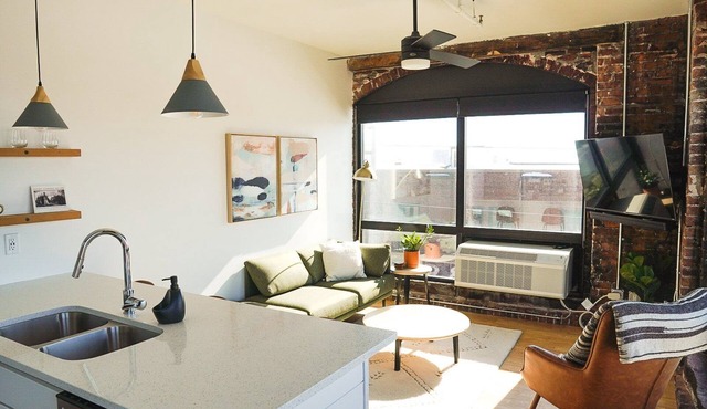 Enger Lofts w/Gym, Elevator, Coffee Shop | 307