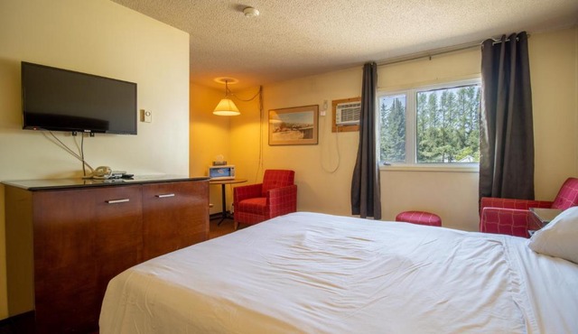 Englehart Motel