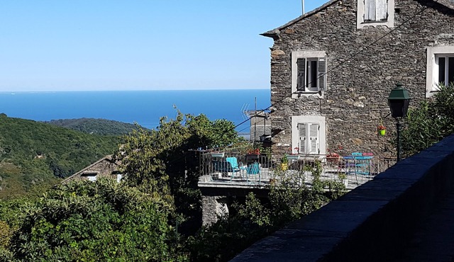 English Club in Corsica B&B in Porri