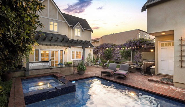 English Country Family Home North of Montana, 12 blocks to beach in Santa Monica