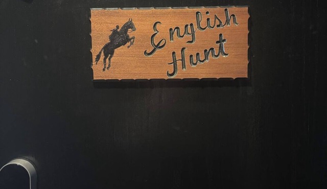 English Room at Whispering Pines Inn