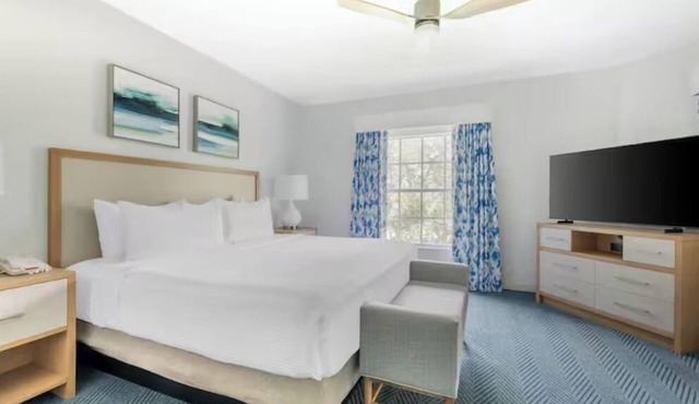 Enjoy 2 Relaxing Suites w/Roman Tub + Full Kitchen 20 Min to Theme Parks